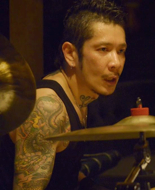 SO TIRED SHANTii シャンティー 村上淳 MADE IN GM JUN Auto Mechanic's Record-Breaking Z32 Fairlady Z | TikTok